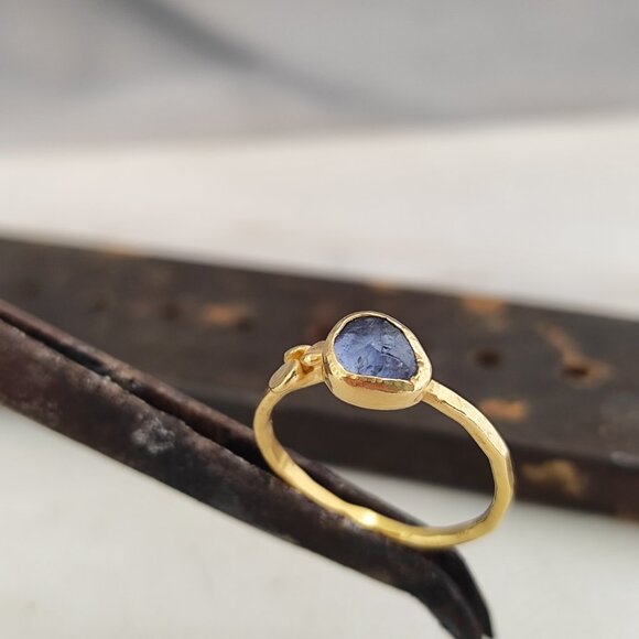 Moissanite ring. 14K yellow gold ring with Blue Moissanite. UNIQUE - Picture 3 of 11